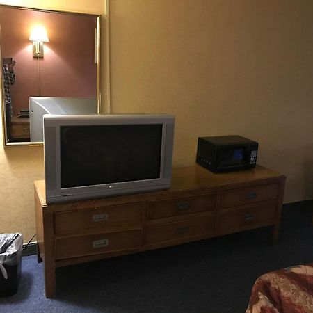 Economy Inn Fort Wayne Exteriör bild